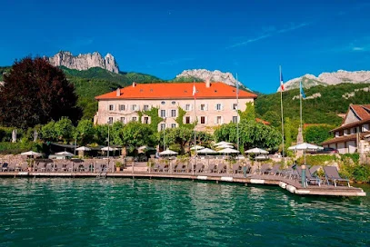 Abbaye de Talloires — Gebäude und Seeufer