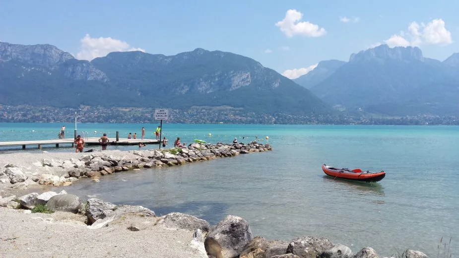 Plage de Sevrier — Spiaggia sul lago